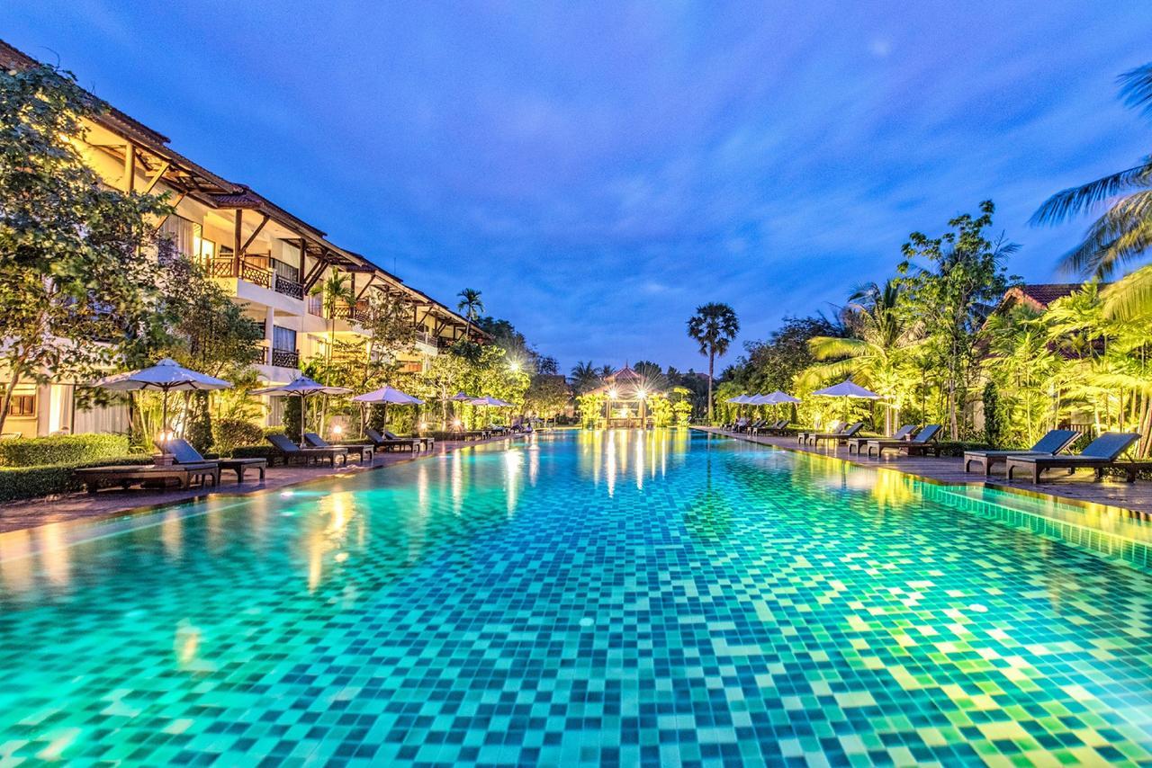Angkor Palace Suite & Villa Siem Reap Exterior photo