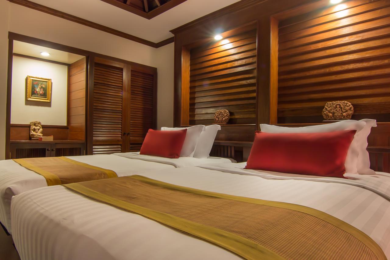 Angkor Palace Suite & Villa Siem Reap Exterior photo